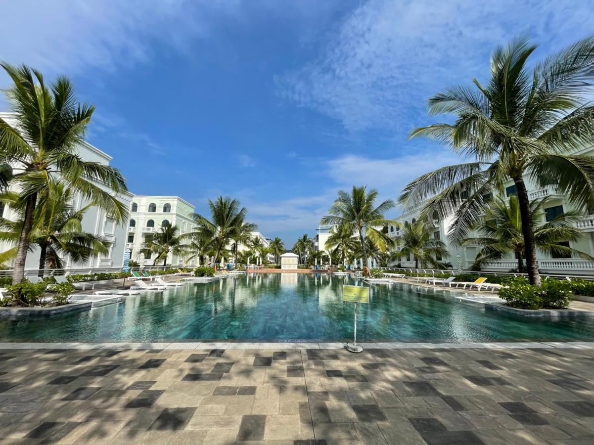 Hotel Amorii *